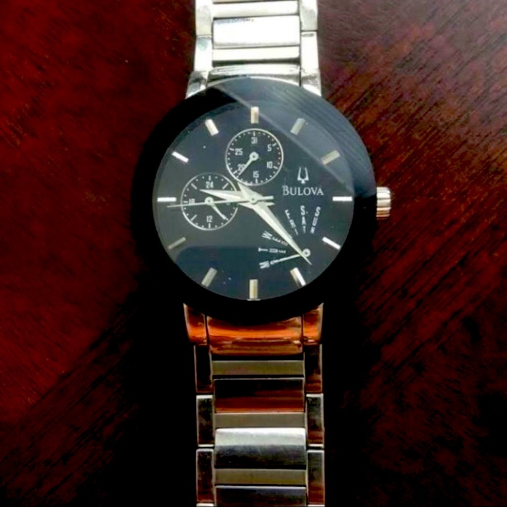 Gently Used Bulova Men’s Watch!